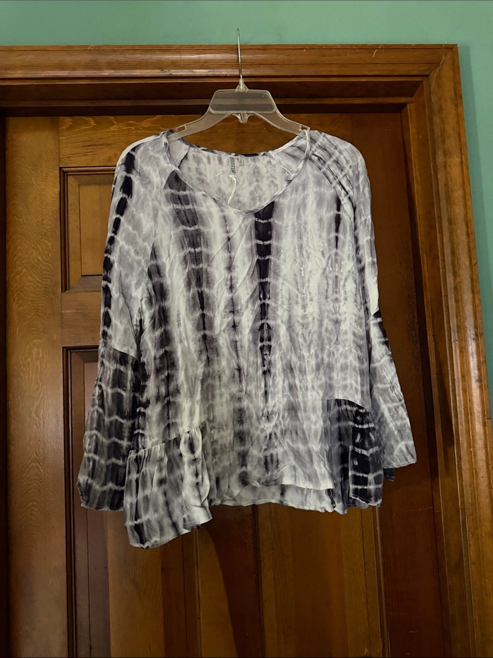 Monoreno Blue & White Tie-Dye Peasant Tunic Blouse